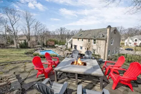 4 Michele Ct, Wayne, NJ 07470 photo 46