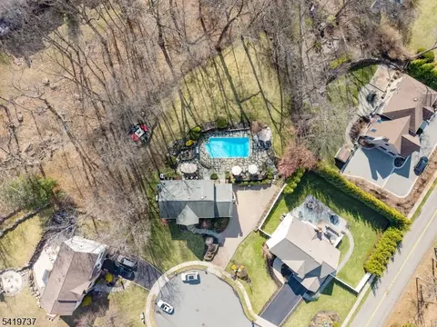 4 Michele Ct, Wayne, NJ 07470 photo 49