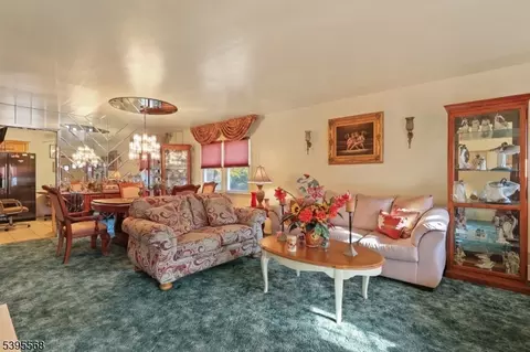 Living - 32 Ruby St, Springfield, NJ 07081 photo 1 of 4