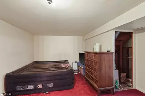 Bedroom - 32 Ruby St, Springfield, NJ 07081 photo 9 of 10