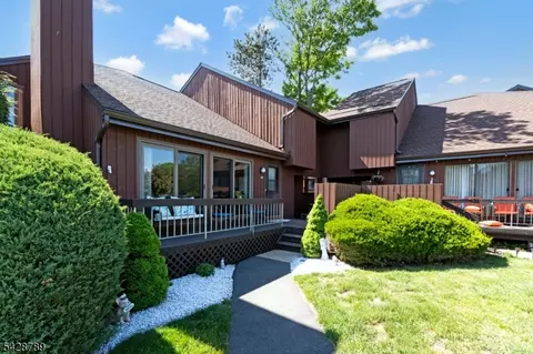 59 Taurus Dr 2d #2D, Hillsborough, NJ 08844