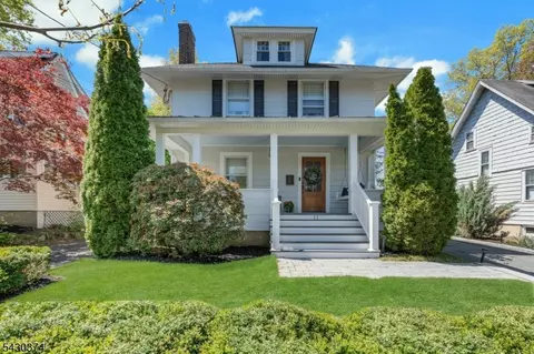 11 Lewis Ave, Summit, NJ 07901