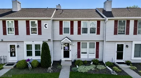 21 Constitution Way, Franklin, NJ 07416