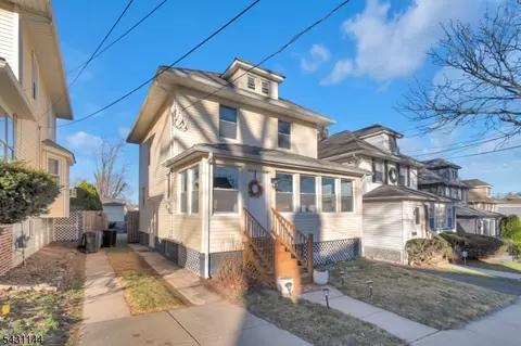 17 Wellington Ave, West Orange, NJ 07052