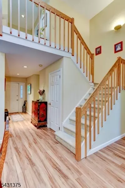 40 Worcester Dr, Wayne, NJ 07470 photo 18