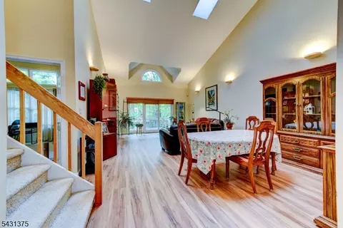40 Worcester Dr, Wayne, NJ 07470 photo 7