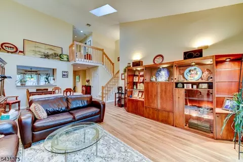 40 Worcester Dr, Wayne, NJ 07470 photo 14