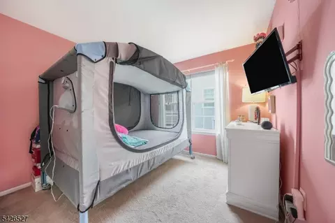 110 Warbler Dr, Wayne, NJ 07470 photo 23