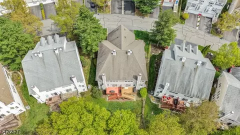 110 Warbler Dr, Wayne, NJ 07470 photo 35