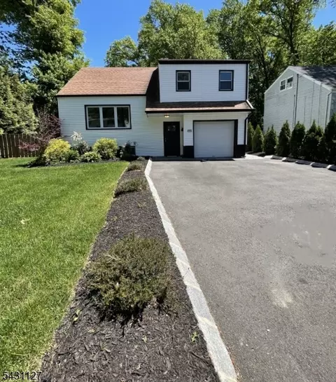 544 Mountain Ave, North Plainfield, NJ 07062