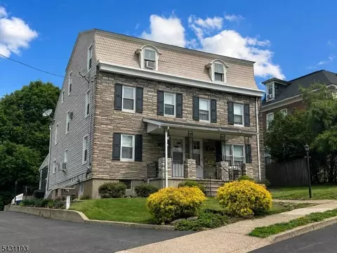 319 Center St #2, Phillipsburg, NJ 08865