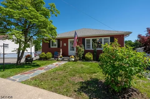 988 Wootton St, Boonton, NJ 07005