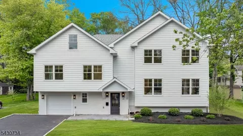 24 Etmore Pl, New Providence, NJ 07974
