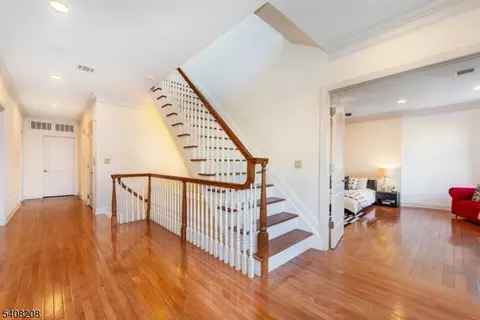 3 Christopher Ct, Montclair, NJ 07042 photo 22