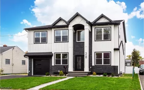 28 Tamboer Ave, Clifton, NJ 07013