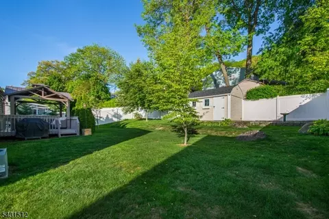 540 Herrick Dr, Dover, NJ 07801 photo 12
