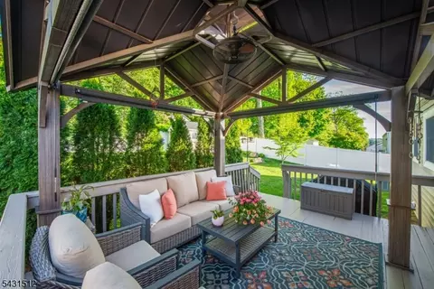 540 Herrick Dr, Dover, NJ 07801 photo 4