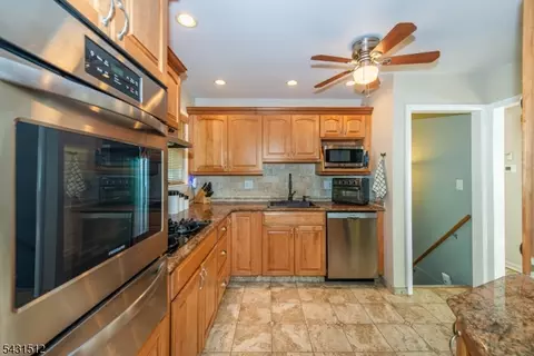540 Herrick Dr, Dover, NJ 07801 photo 19