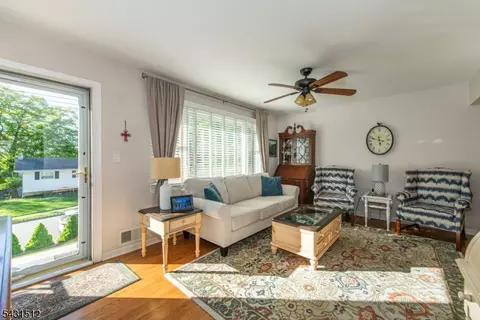 540 Herrick Dr, Dover, NJ 07801 photo 14