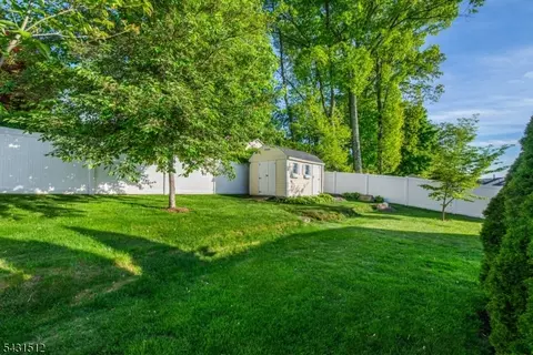 540 Herrick Dr, Dover, NJ 07801 photo 10