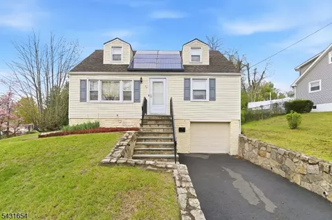 11 Gregory Ter, Morristown, NJ 07960