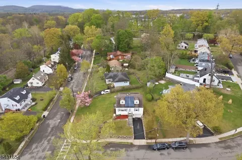 11 Gregory Ter, Morristown, NJ 07960