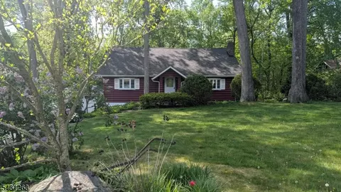 31 Cascade Way, Butler, NJ 07405