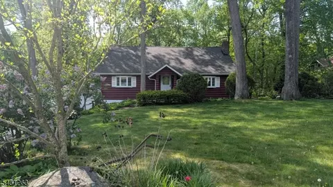 31 Cascade Way, Butler, NJ 07405