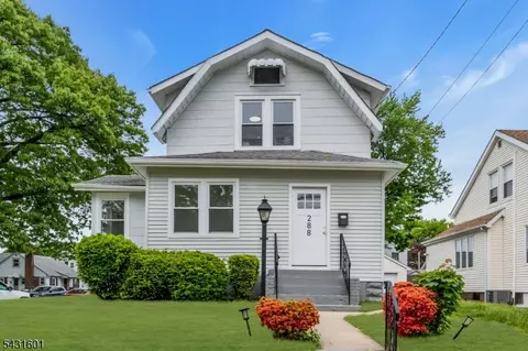 288 Harrison St, Nutley, NJ 07110