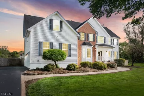 34 White Meadow Rd, Hillsborough, NJ 08844