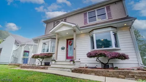 39 Joyce Pl, Parlin, NJ 08859