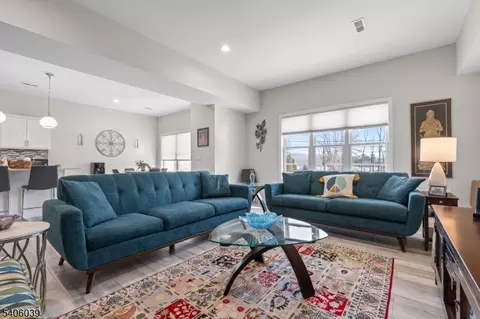165 Lakeside Rd #8, West Milford Twp, NJ 07421