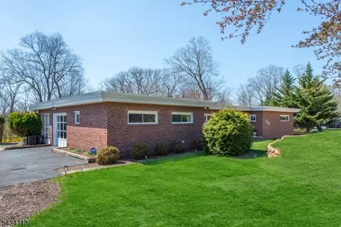 Exterior - 779 Berdan Ave, Wayne, NJ 07470 photo 5 of 7