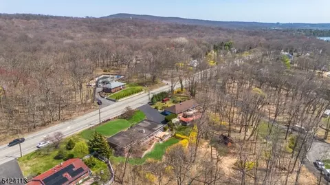 View/Area - 779 Berdan Ave, Wayne, NJ 07470 photo 4 of 4