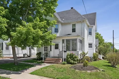 146 N Sussex St, Dover, NJ 07801