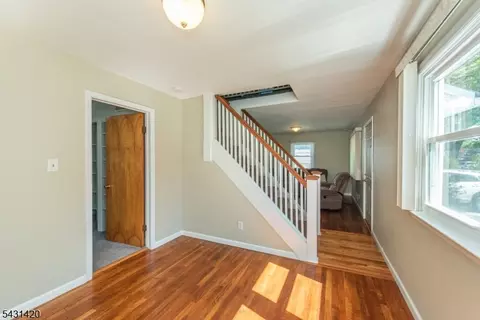 47 Burnside Pl, Haskell, NJ 07420 photo 10