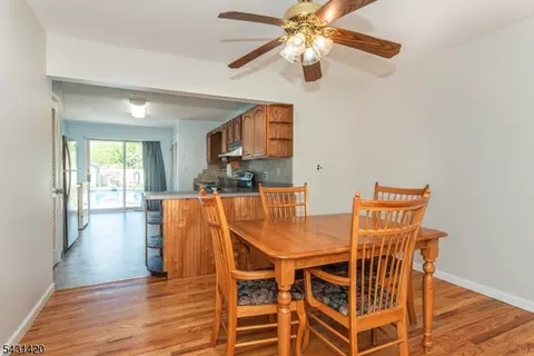 47 Burnside Pl, Haskell, NJ 07420 photo 9