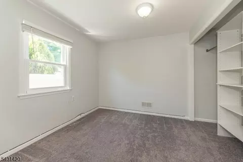 47 Burnside Pl, Haskell, NJ 07420 photo 16