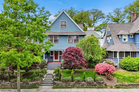 296 Ridgewood Ave, Glen Ridge, NJ 07028