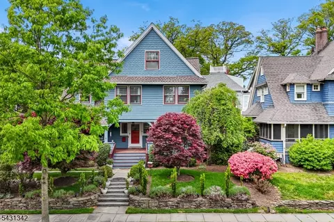 296 Ridgewood Ave, Glen Ridge, NJ 07028