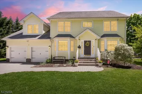 23 Saint Johns Pl, Fanwood, NJ 07023