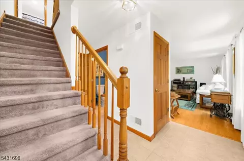 Entry Way - 729 Vulcanite Ave, Alpha, NJ 08865 photo 2 of 2