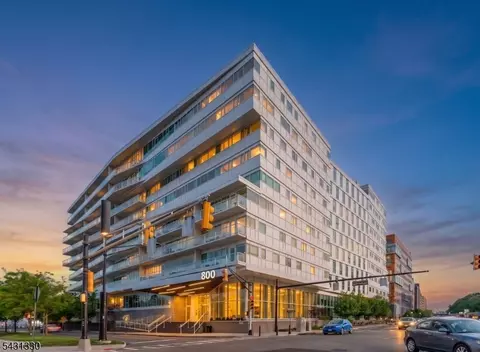 800 Ave Port Imp920 #920, Weehawken Twp, NJ 07086