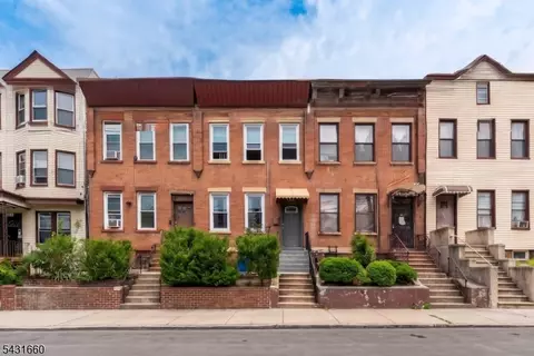 140 Clendenny Ave # A, Jersey City, NJ 07304