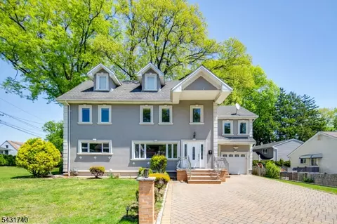15 Alyson Pl, Bloomfield, NJ 07003