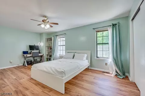 1402 Maplecrest Rd, Edison, NJ 08820 photo 26