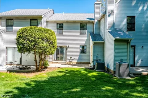 1402 Maplecrest Rd, Edison, NJ 08820 photo 33