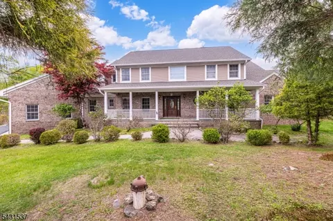 55 Green Terrace Way, West Milford, NJ 07480