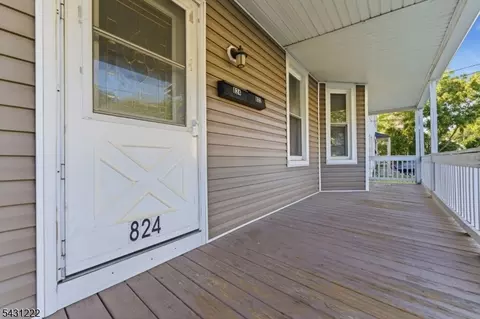822-24 W 6th St #2, Plainfield, NJ 07063 photo 2