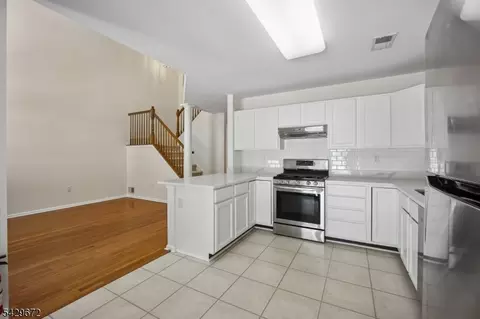 72 Dorchester Dr, Basking Ridge, NJ 07920 photo 16